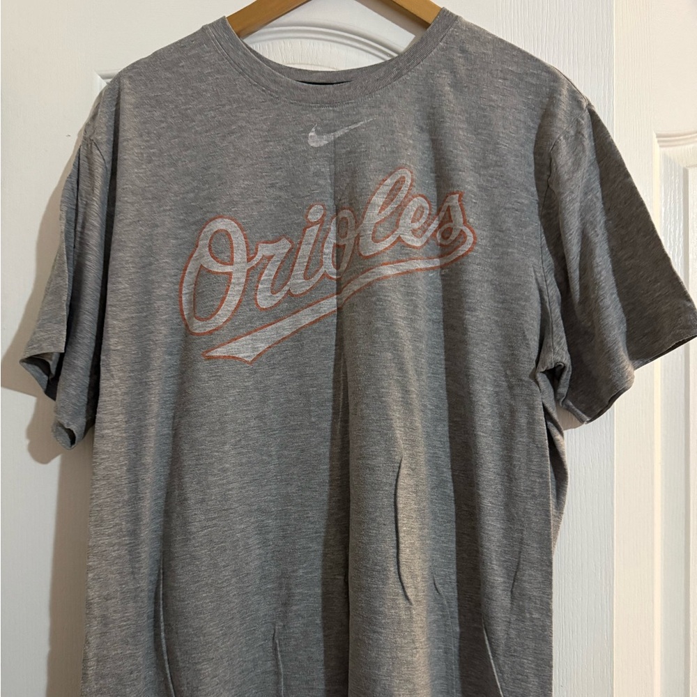 Nike Men's Gray Orioles Tee